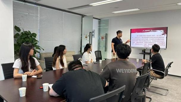 由福建省商务厅,省委网信办,省广播电视局和省广播